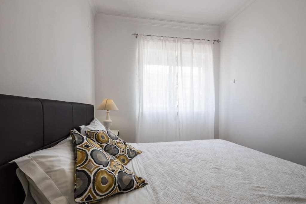 Apart Lisboa Confortavel 2 Quartos Com Terraco Odivelas  Exteriör bild